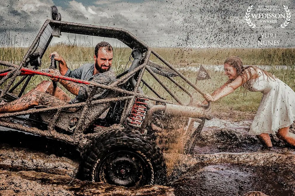 Foto premiada — Buggy na lama